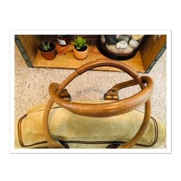 Coach suede purse - Picture 2 of 8